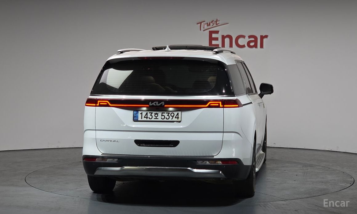 2021 Kia Carnival IV 9-Seater Signature с пробегом 59 170 км