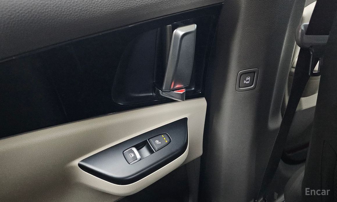 2022 Kia Carnival IV 9-Seater Prestige с пробегом 58 729 км