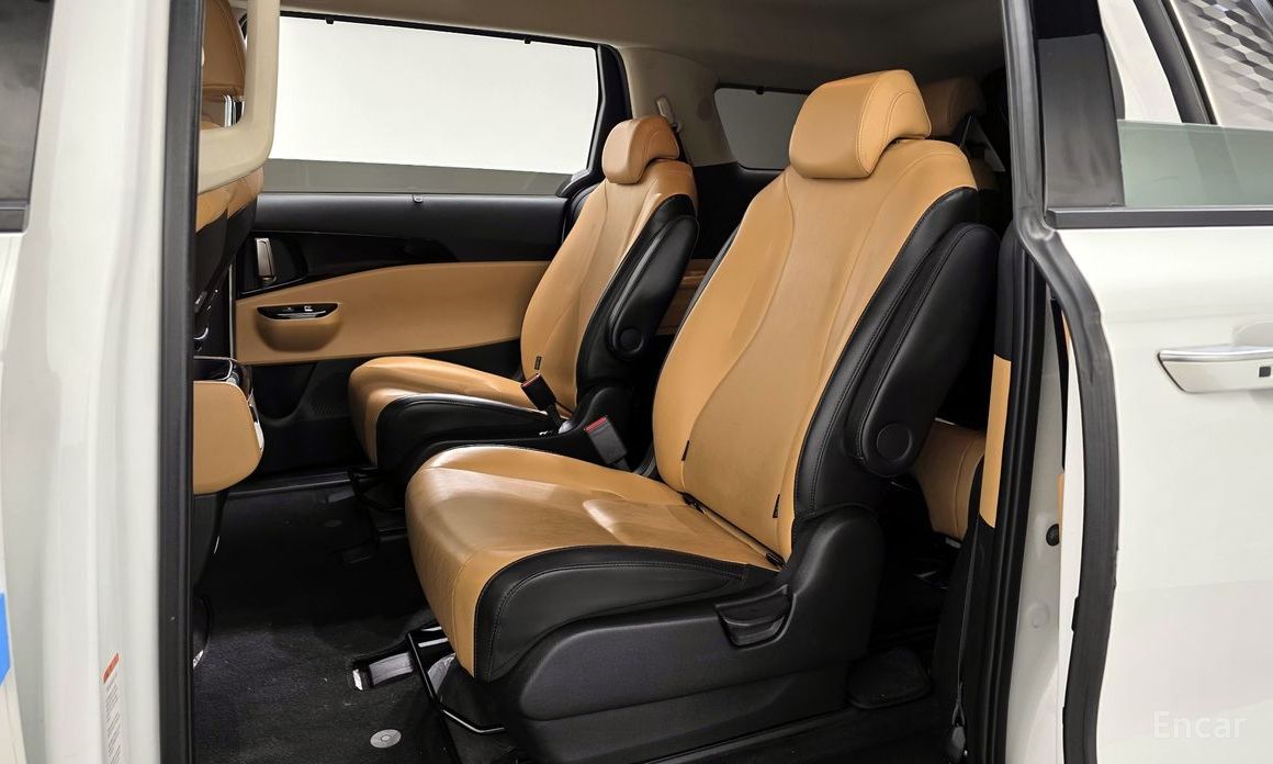 2022 Kia Carnival IV 9-Seater Noblesse с пробегом 55 062 км