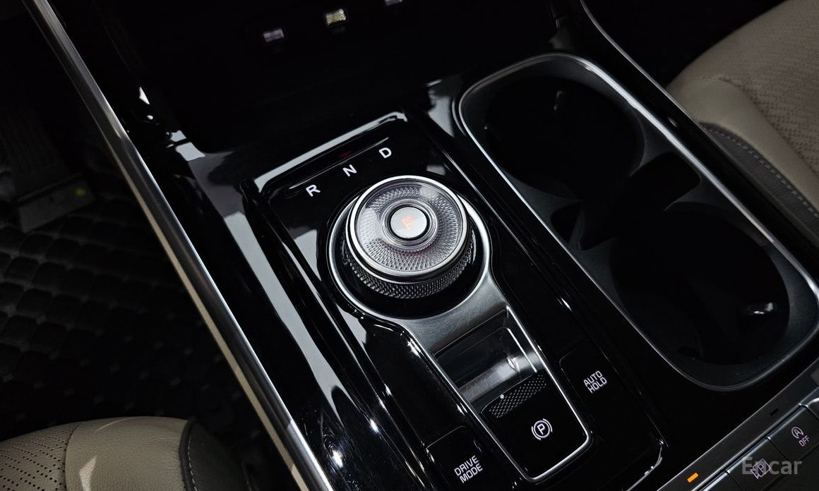 2022 Kia Carnival IV 7-Seater Noblesse с пробегом 53 949 км