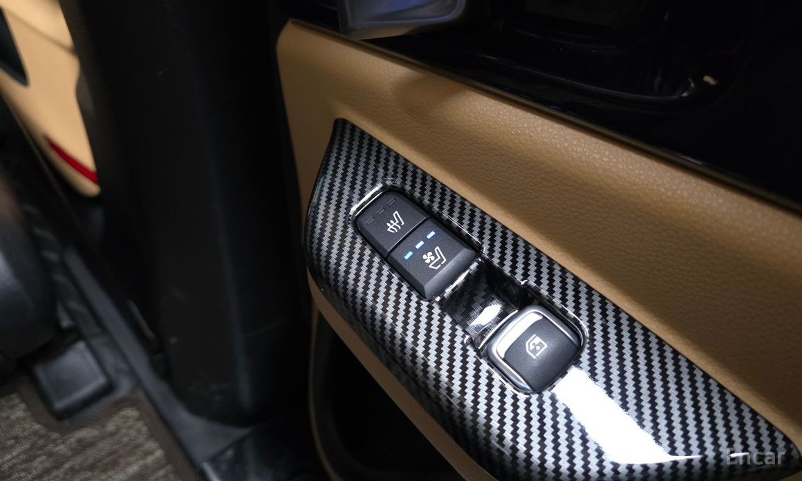 2021 Kia Carnival IV 9-Seater Signature с пробегом 59 170 км