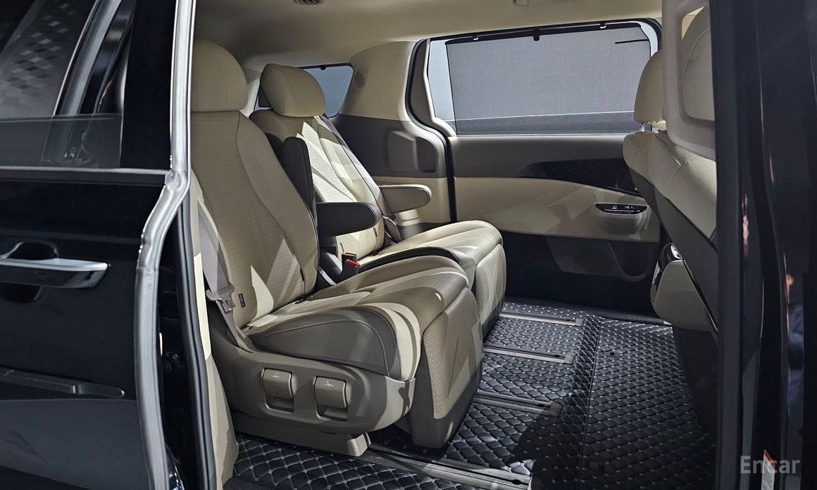 2022 Kia Carnival IV 7-Seater Noblesse с пробегом 53 949 км