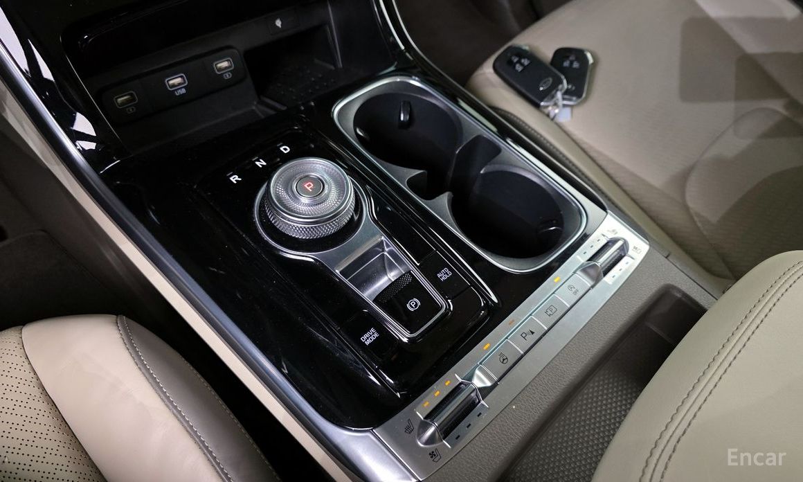 2021 Kia Carnival IV 7-Seater Signature с пробегом 57 035 км