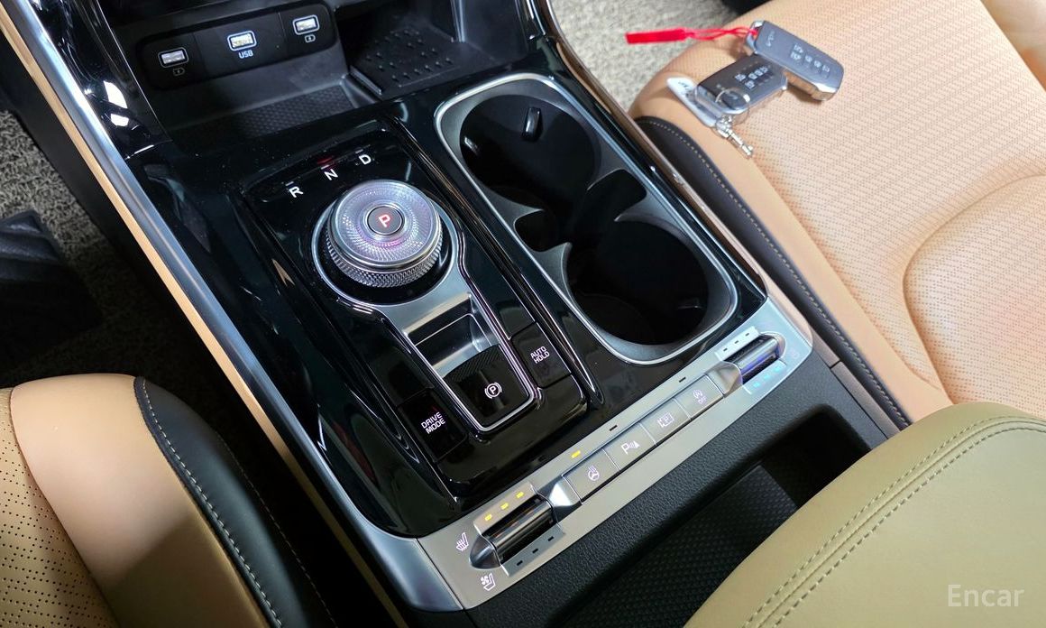 2022 Kia Carnival IV 9-Seater Signature с пробегом 56 644 км