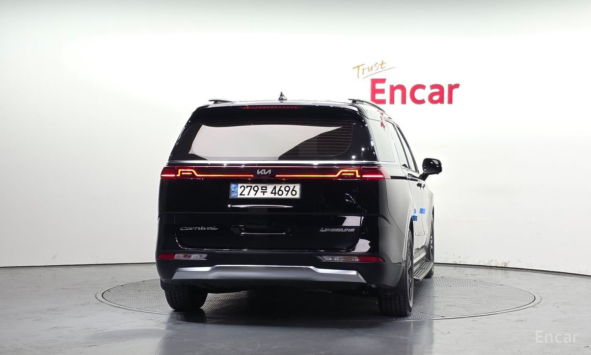 2021 Kia Carnival IV 7-Seater Signature с пробегом 59 887 км