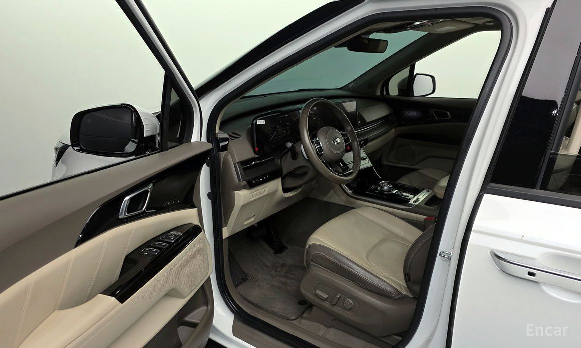2021 Kia Carnival IV 7-Seater Signature с пробегом 57 035 км
