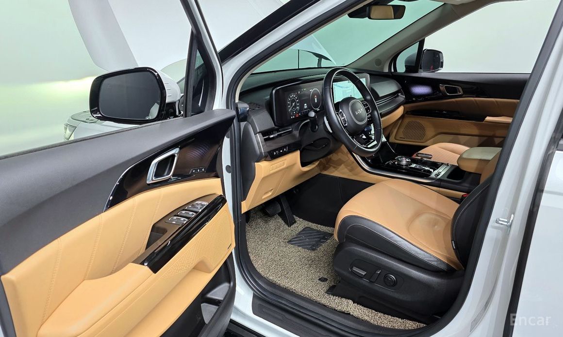 2022 Kia Carnival IV 9-Seater Signature с пробегом 56 644 км