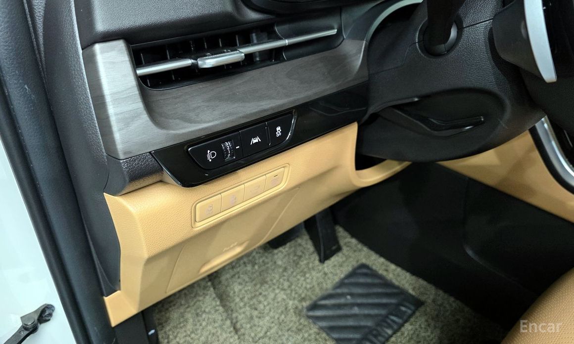 2022 Kia Carnival IV 9-Seater Signature с пробегом 56 644 км
