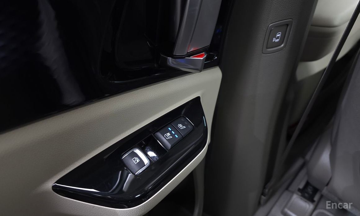 2021 Kia Carnival IV 7-Seater Signature с пробегом 57 035 км