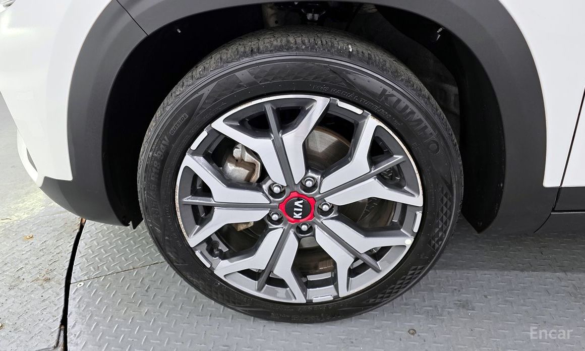 2021 Kia Seltos I Gasoline 1.6 Turbo 2WD Signature с пробегом 44 671 км