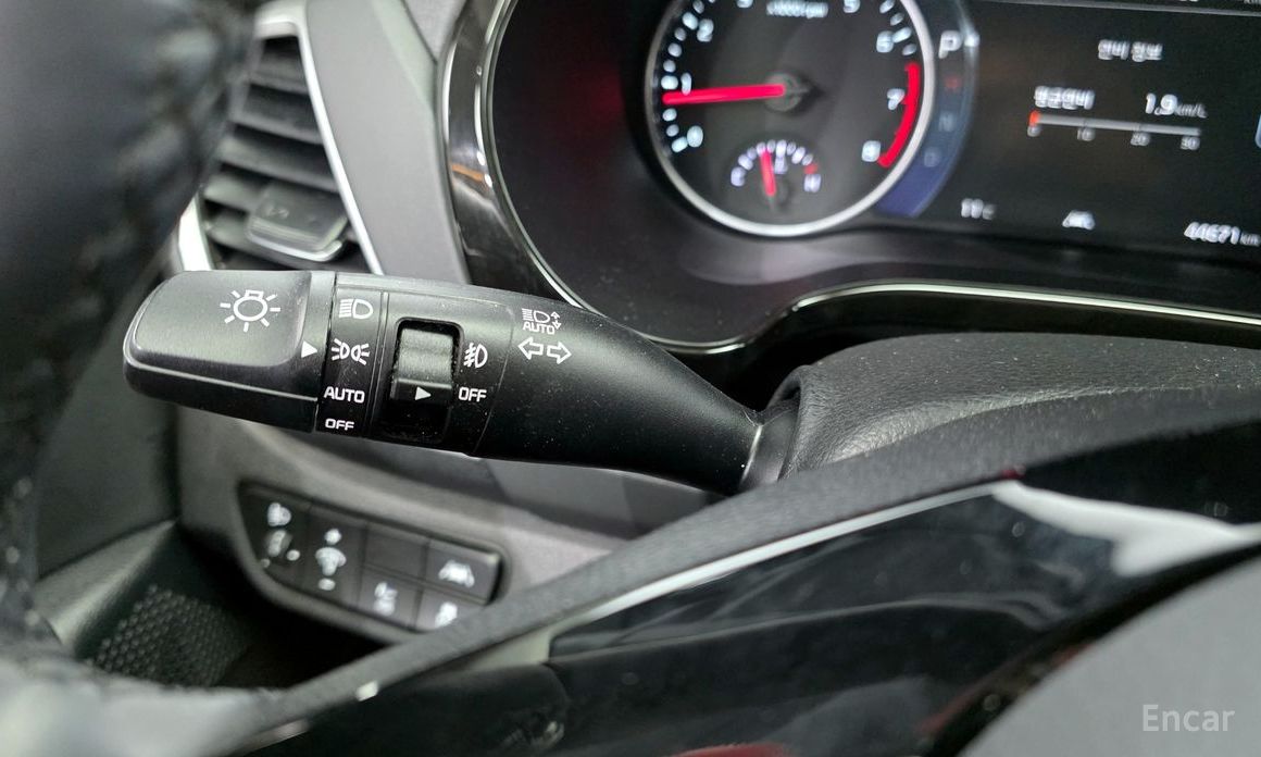 2021 Kia Seltos I Gasoline 1.6 Turbo 2WD Signature с пробегом 44 671 км