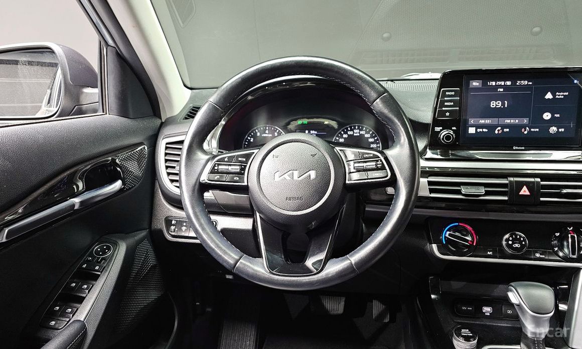 2021 Kia Seltos I Gasoline 1.6 Turbo 2WD Signature с пробегом 77 792 км