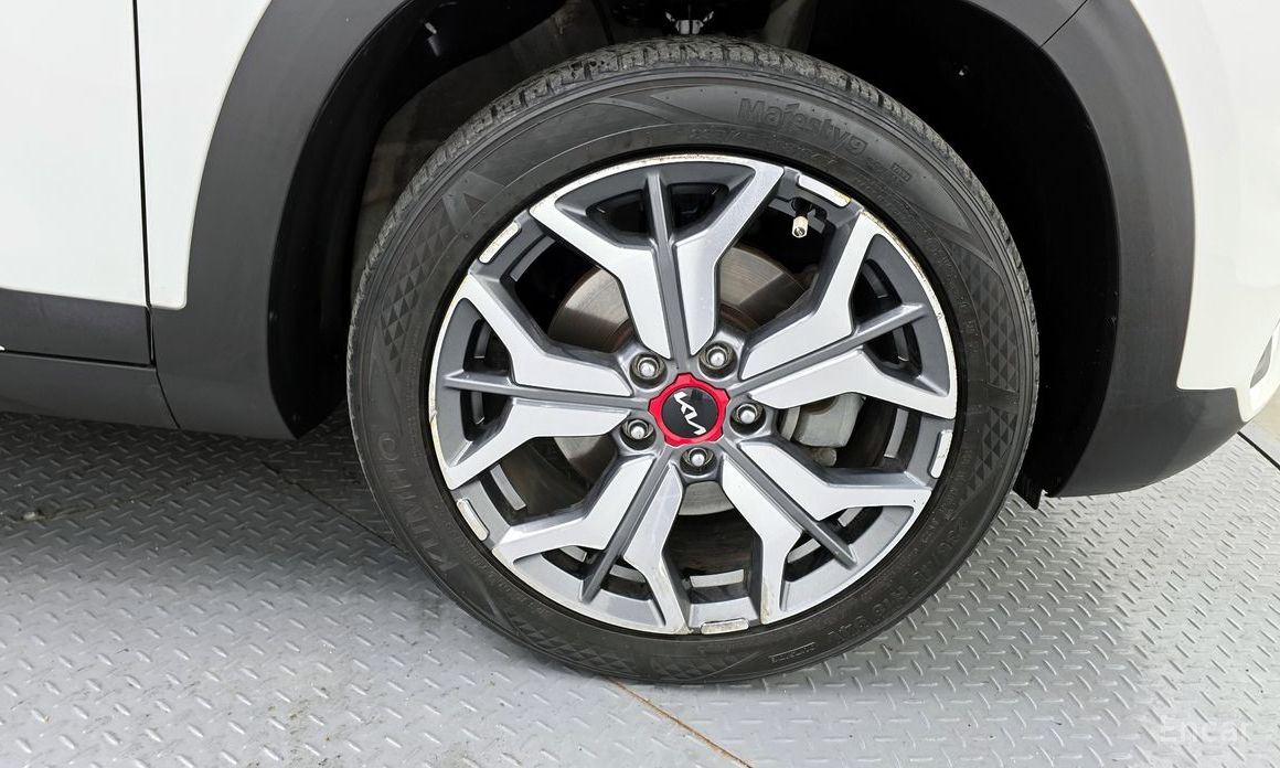 2022 Kia Seltos I Gasoline 1.6 Turbo 2WD Signature с пробегом 41 448 км