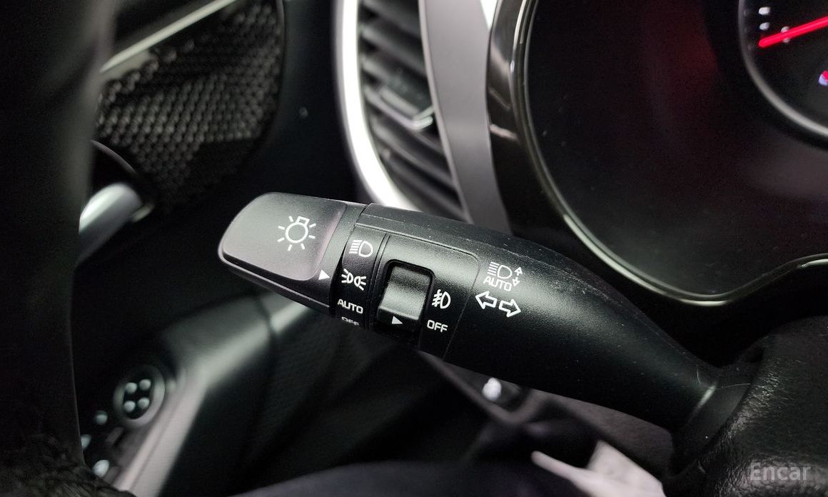 2022 Kia Seltos I Gasoline 1.6 Turbo 2WD Signature с пробегом 46 829 км