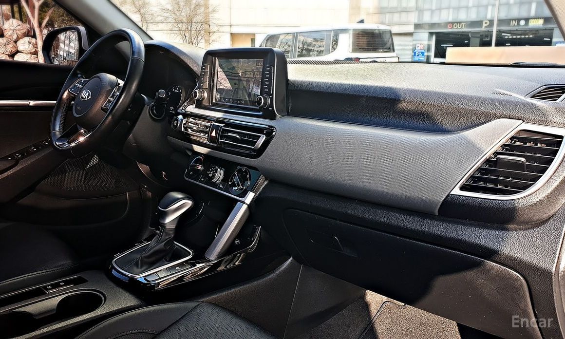 2021 Kia Seltos I Gasoline 1.6 Turbo 2WD Trendy с пробегом 97 410 км