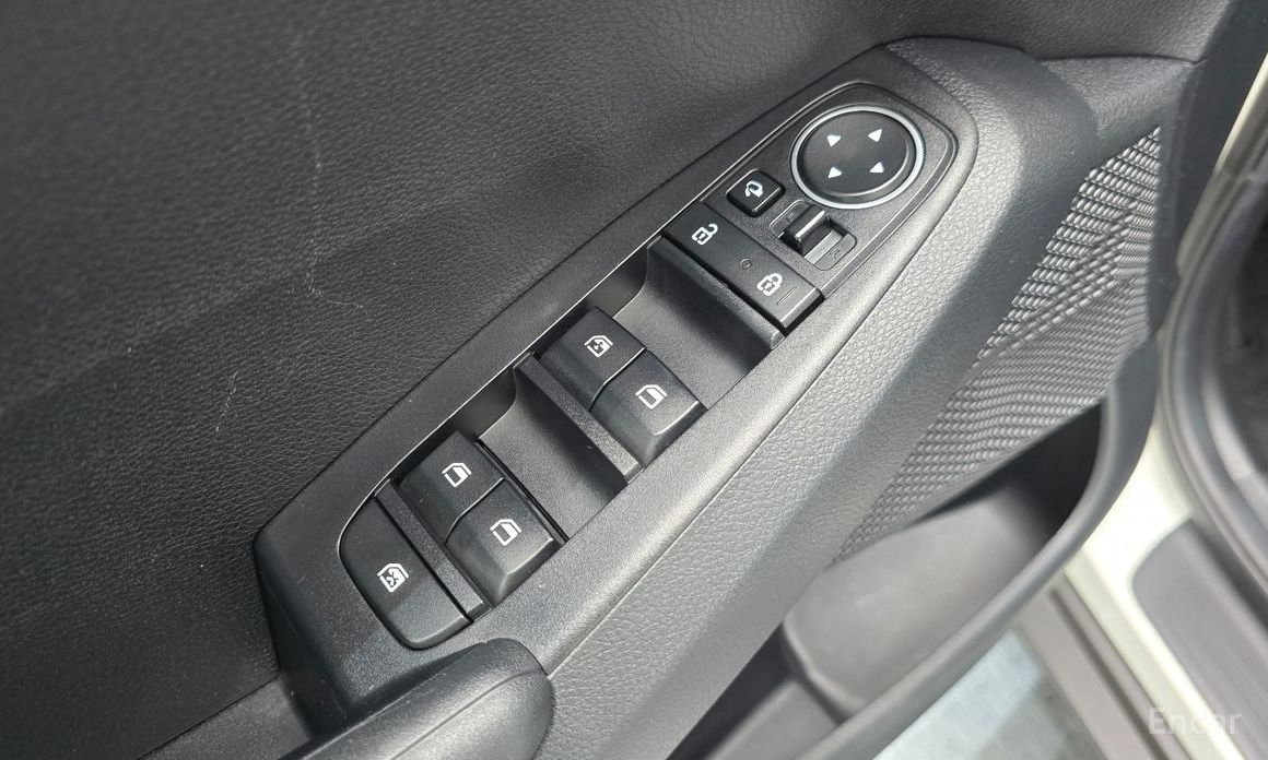 2021 Kia Seltos I Diesel 1.6 2WD Prestige с пробегом 68 944 км
