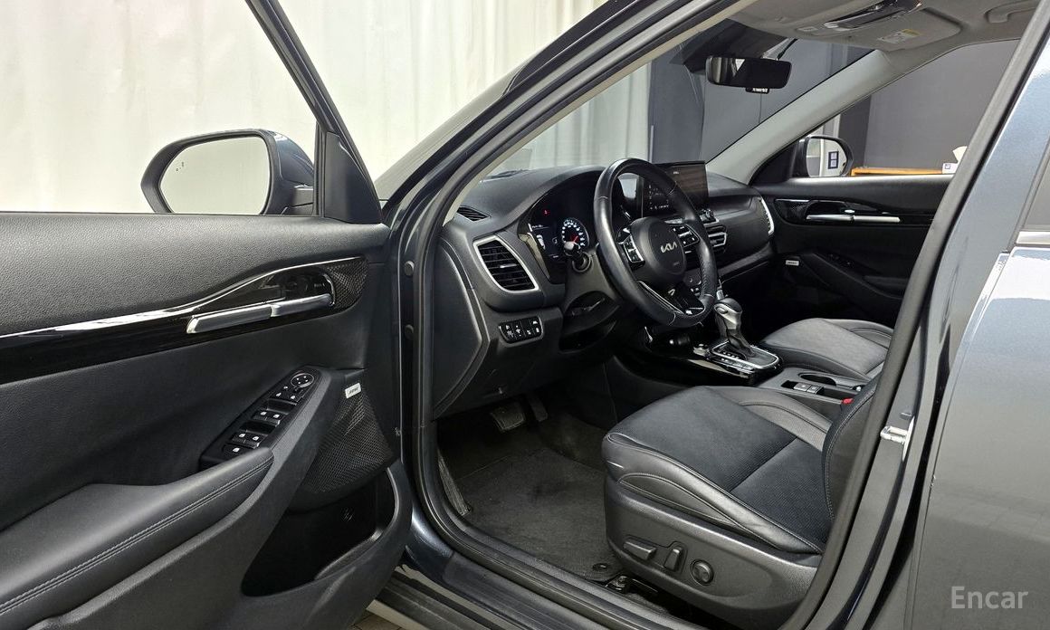 2021 Kia Seltos I Gasoline 1.6 Turbo 4WD Signature с пробегом 57 310 км