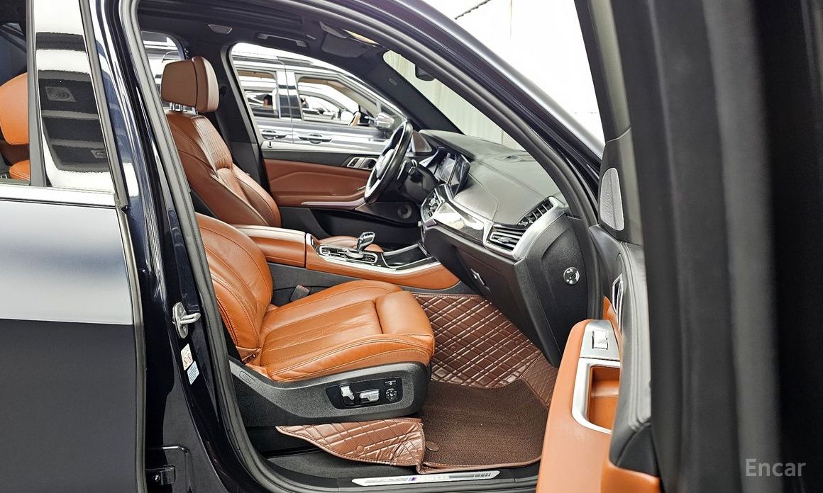 2022 BMW X5 IV (G05/G18) M50i с пробегом 98 281 км