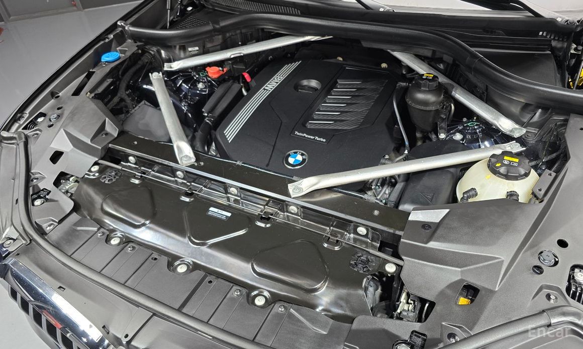 2022 BMW X5 IV (G05/G18) xDrive 40i M Sport с пробегом 89 033 км