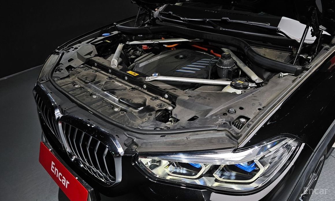2022 BMW X5 IV (G05/G18) xDrive 45e xLine с пробегом 42 357 км