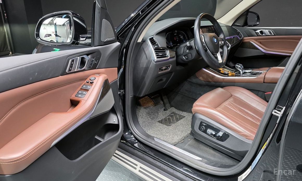 2022 BMW X5 IV (G05/G18) xDrive 45e xLine с пробегом 42 357 км