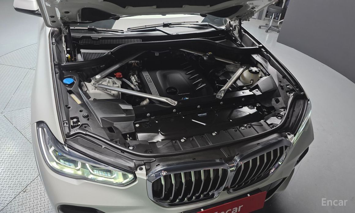 2022 BMW X5 IV (G05/G18) xDrive 30d M Sport с пробегом 42 368 км