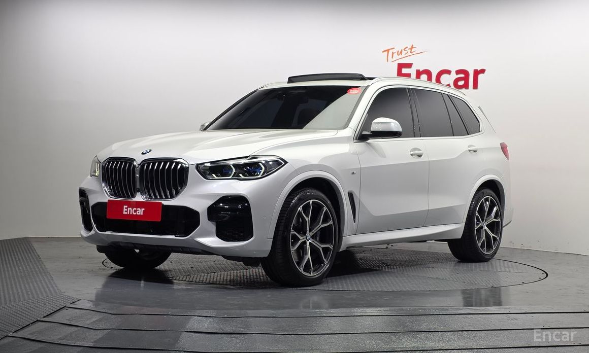 2022 BMW X5 IV (G05/G18) xDrive 40i M Sport с пробегом 51 108 км