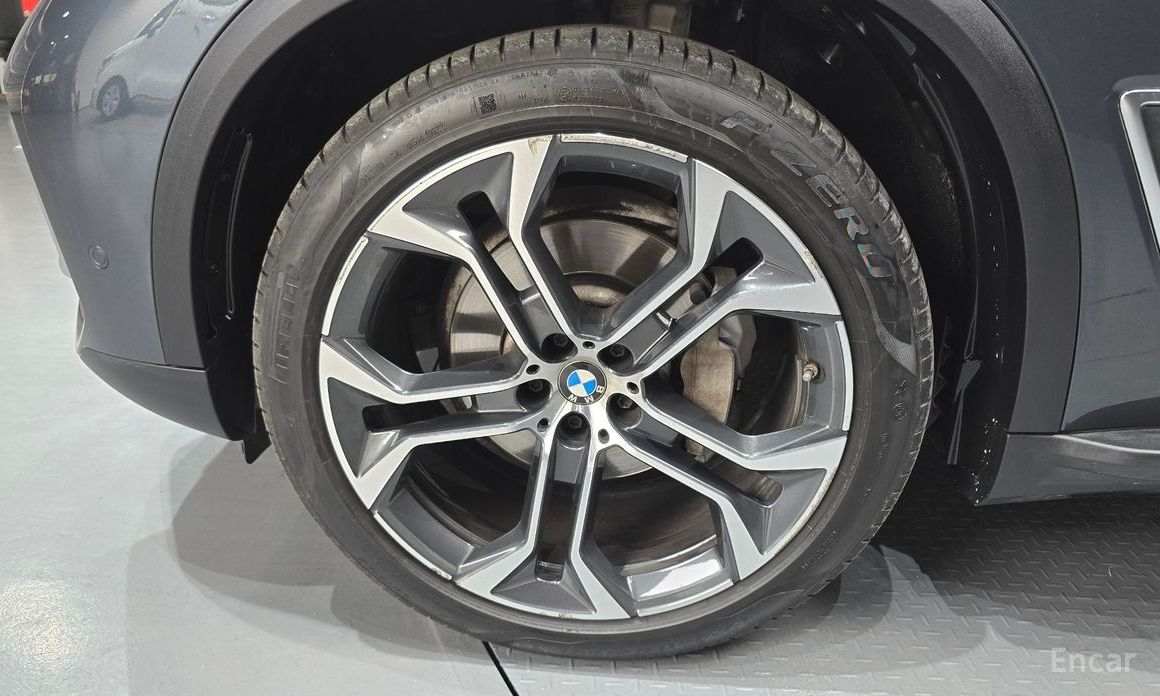 2022 BMW X5 IV (G05/G18) xDrive 40i xLine с пробегом 57 597 км
