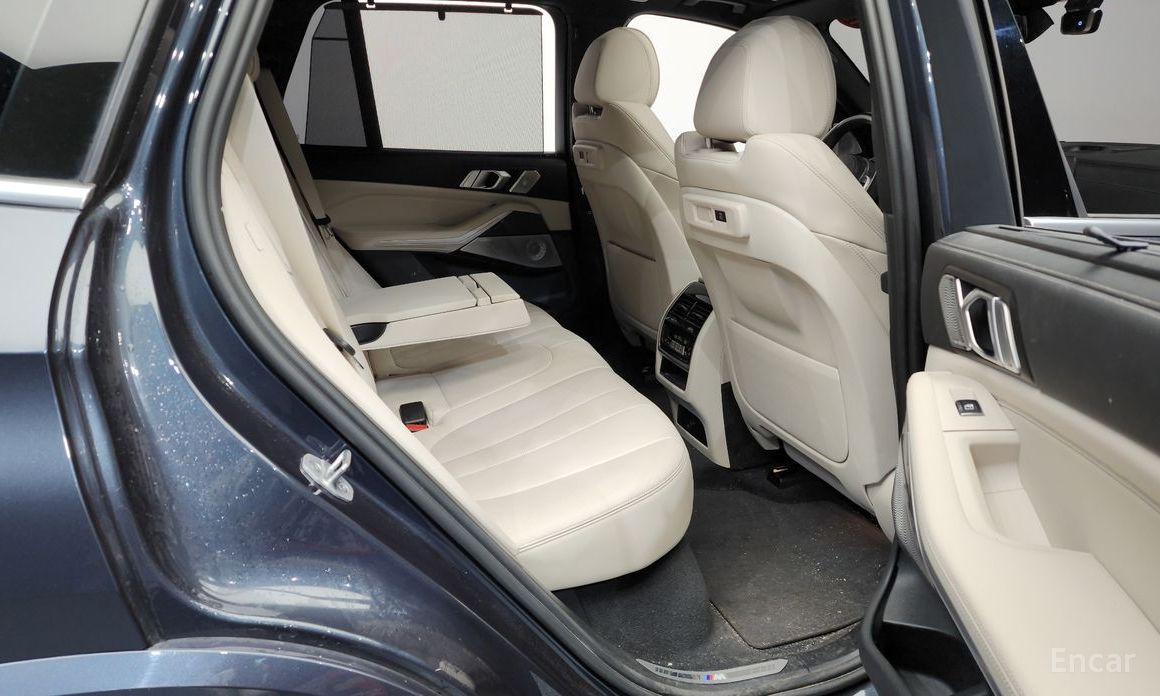 2022 BMW X5 IV (G05/G18) M50i с пробегом 53 188 км
