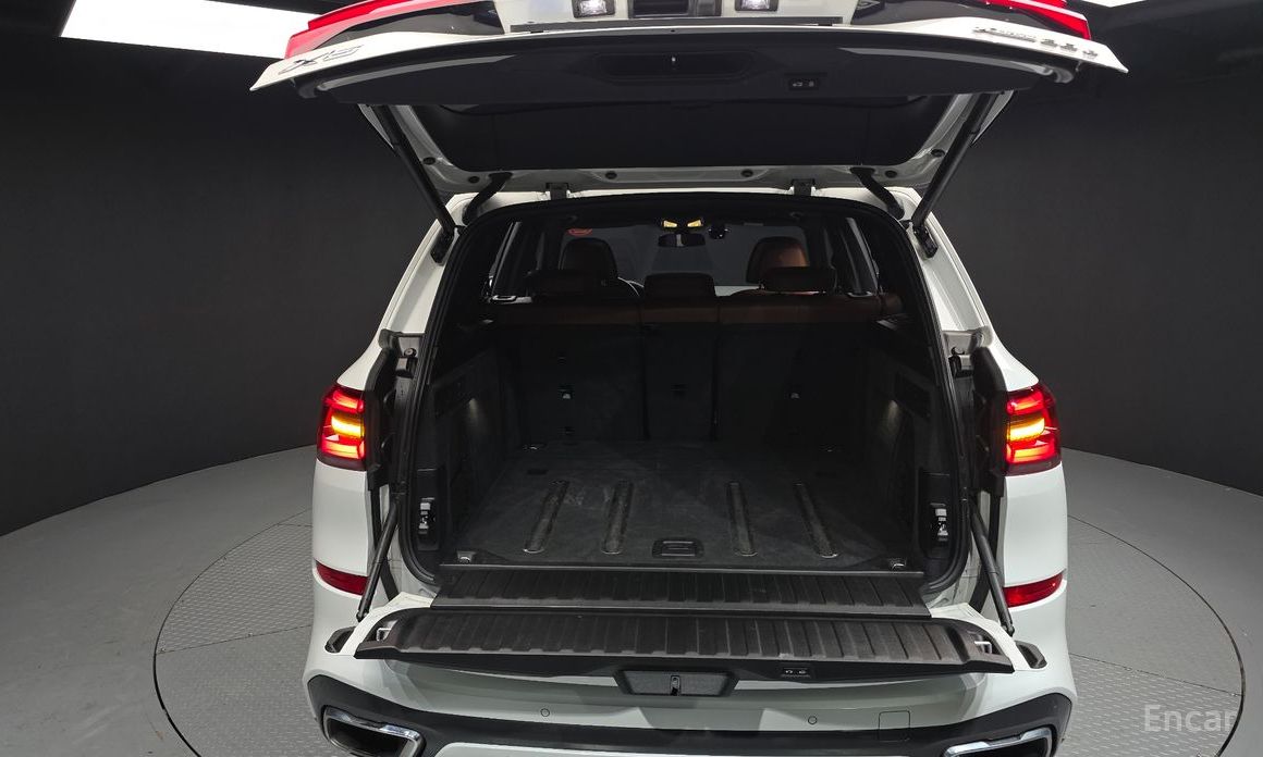 2022 BMW X5 IV (G05/G18) xDrive 30d M Sport с пробегом 42 368 км