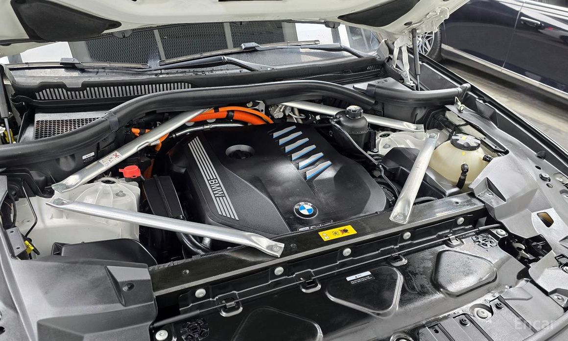 2022 BMW X5 IV (G05/G18) xDrive 45e M Sport с пробегом 100 084 км