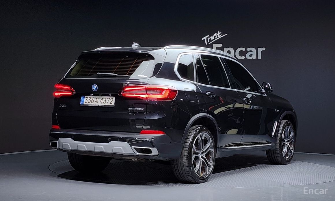 2022 BMW X5 IV (G05/G18) xDrive 45e xLine с пробегом 66 474 км