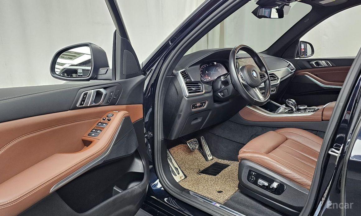 2022 BMW X5 IV (G05/G18) xDrive 40i M Sport с пробегом 56 269 км
