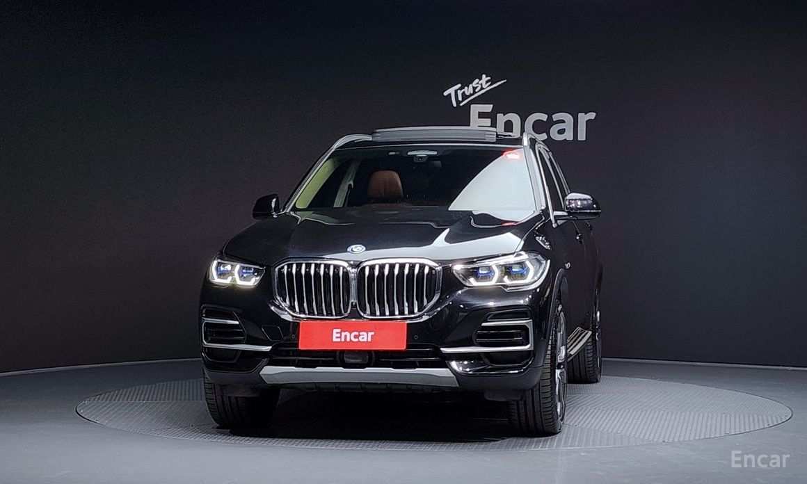 2022 BMW X5 IV (G05/G18) xDrive 45e xLine с пробегом 66 474 км