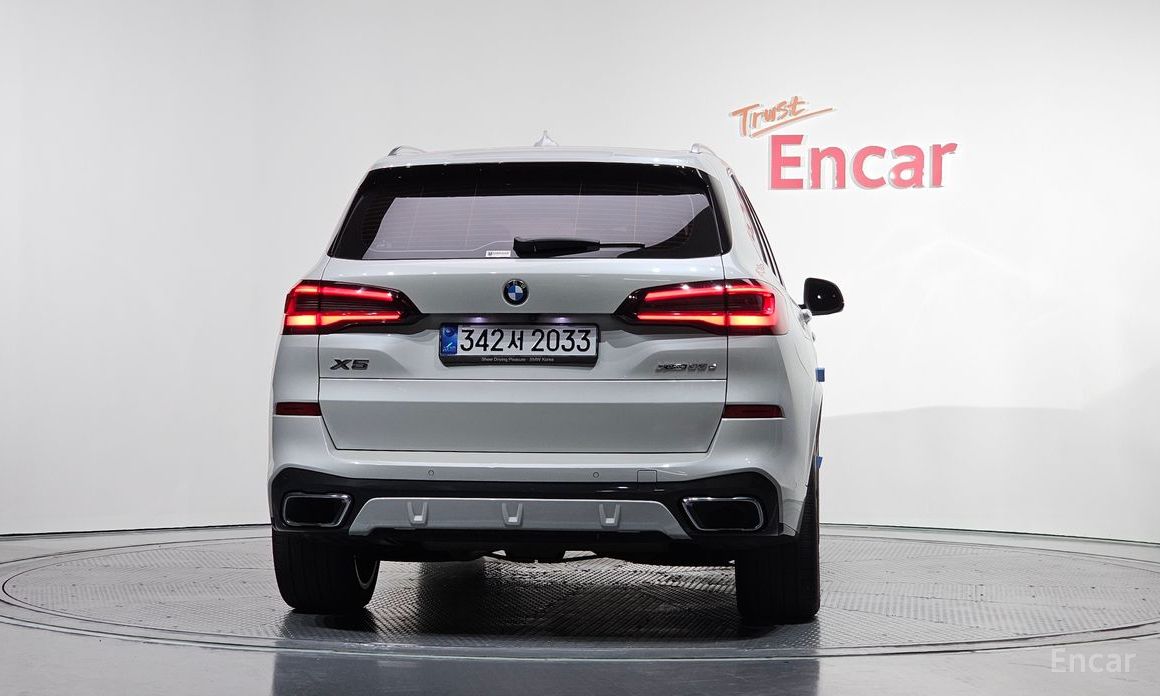 2022 BMW X5 IV (G05/G18) xDrive 30d M Sport с пробегом 68 805 км