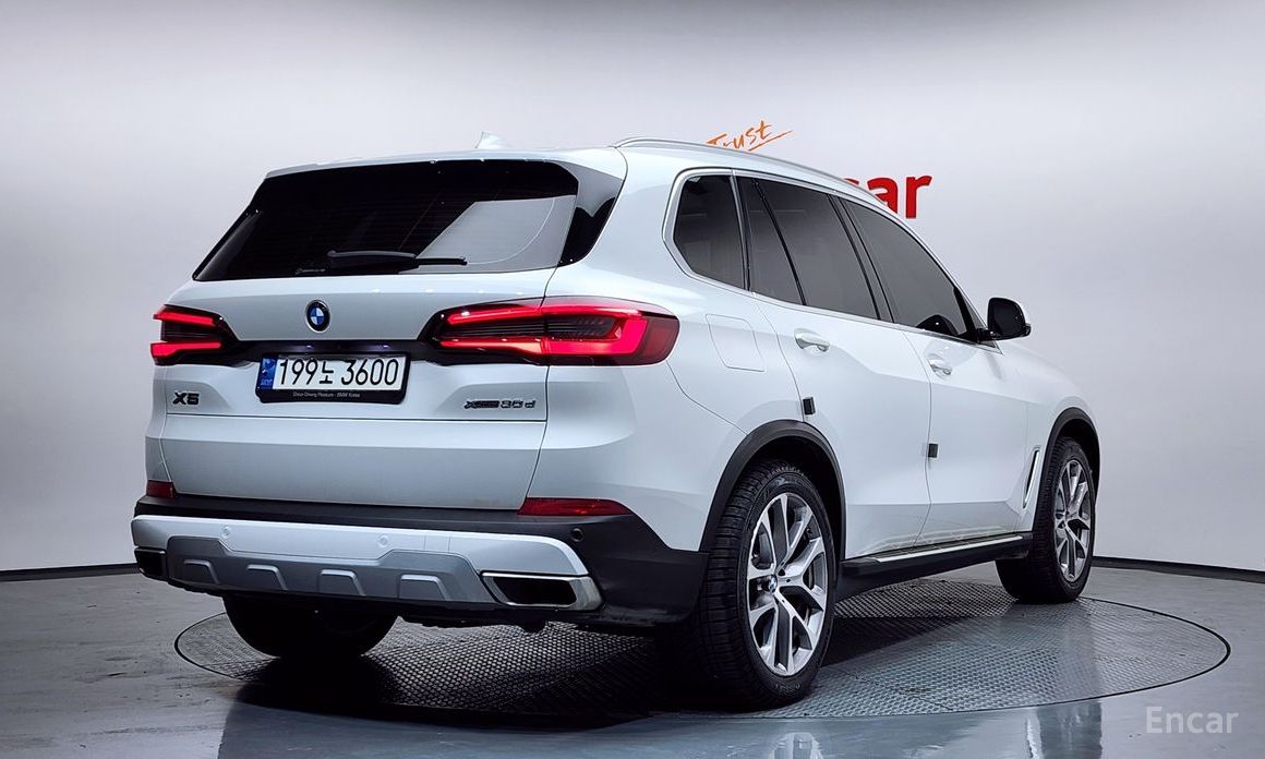 2021 BMW X5 IV (G05/G18) xDrive 30d xLine с пробегом 56 449 км