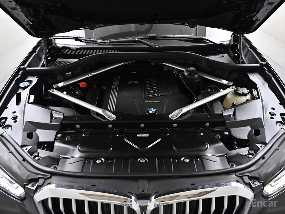 2022 BMW X5 IV (G05/G18) xDrive 40i xLine с пробегом 56 787 км