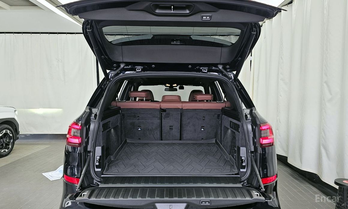 2022 BMW X5 IV (G05/G18) xDrive 40i M Sport с пробегом 56 269 км