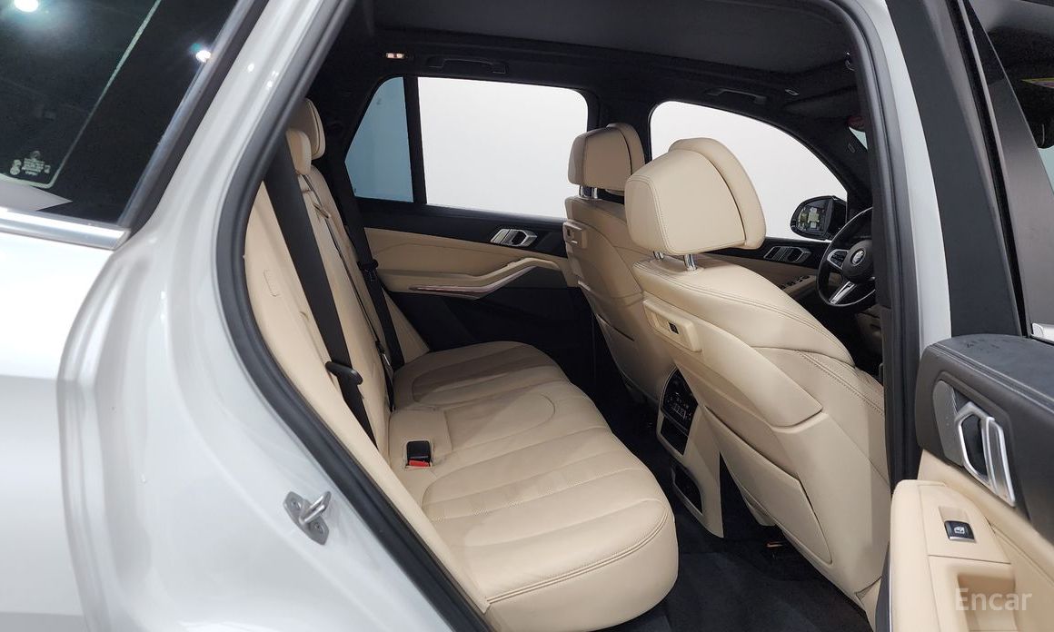 2021 BMW X5 IV (G05/G18) xDrive 45e M Sport с пробегом 51 573 км