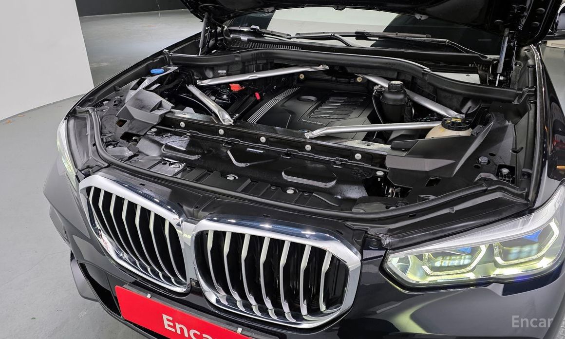 2021 BMW X5 IV (G05/G18) xDrive 40i M Sport с пробегом 77 286 км