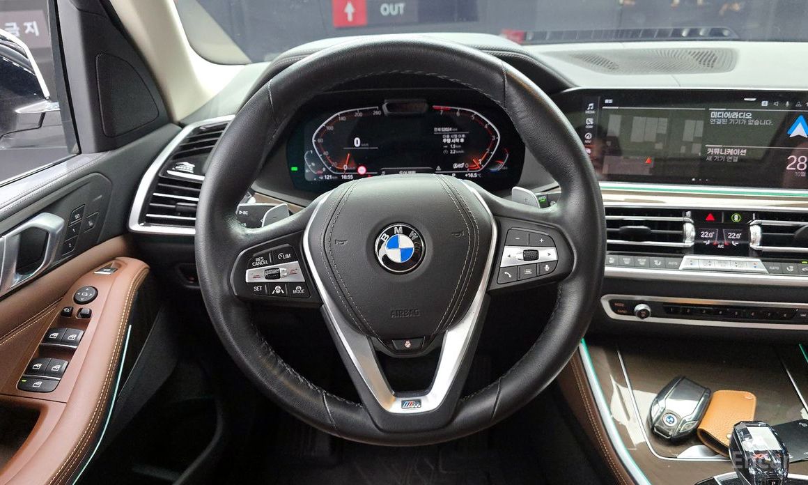 2022 BMW X5 IV (G05/G18) xDrive 40i xLine с пробегом 52 024 км