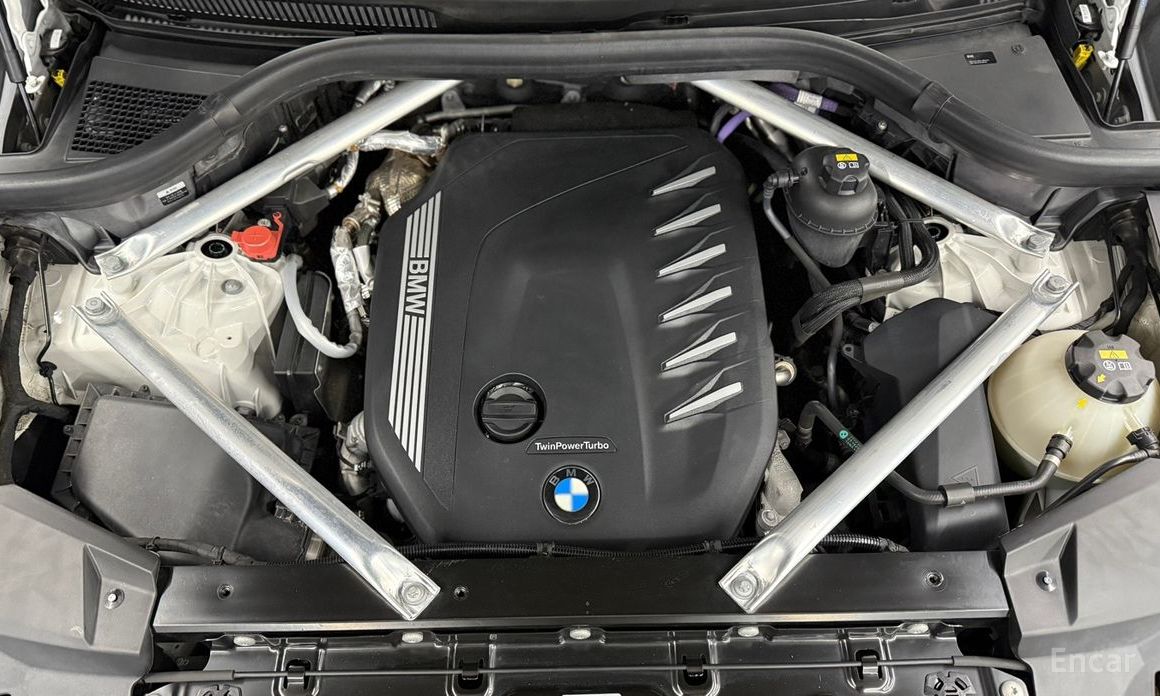 2022 BMW X5 IV (G05/G18) xDrive 30d M Sport с пробегом 71 134 км
