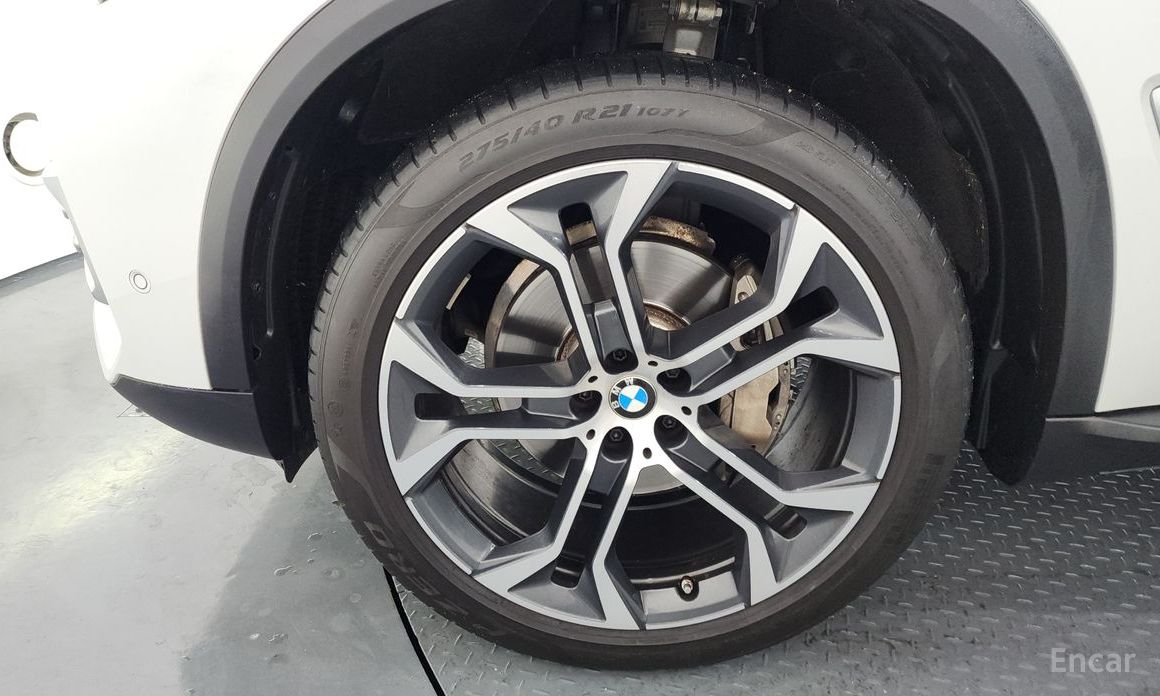 2022 BMW X5 IV (G05/G18) xDrive 30d xLine с пробегом 66 633 км