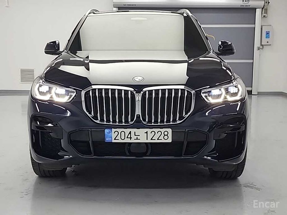 2022 BMW X5 IV (G05/G18) xDrive 40i M Sport с пробегом 64 358 км