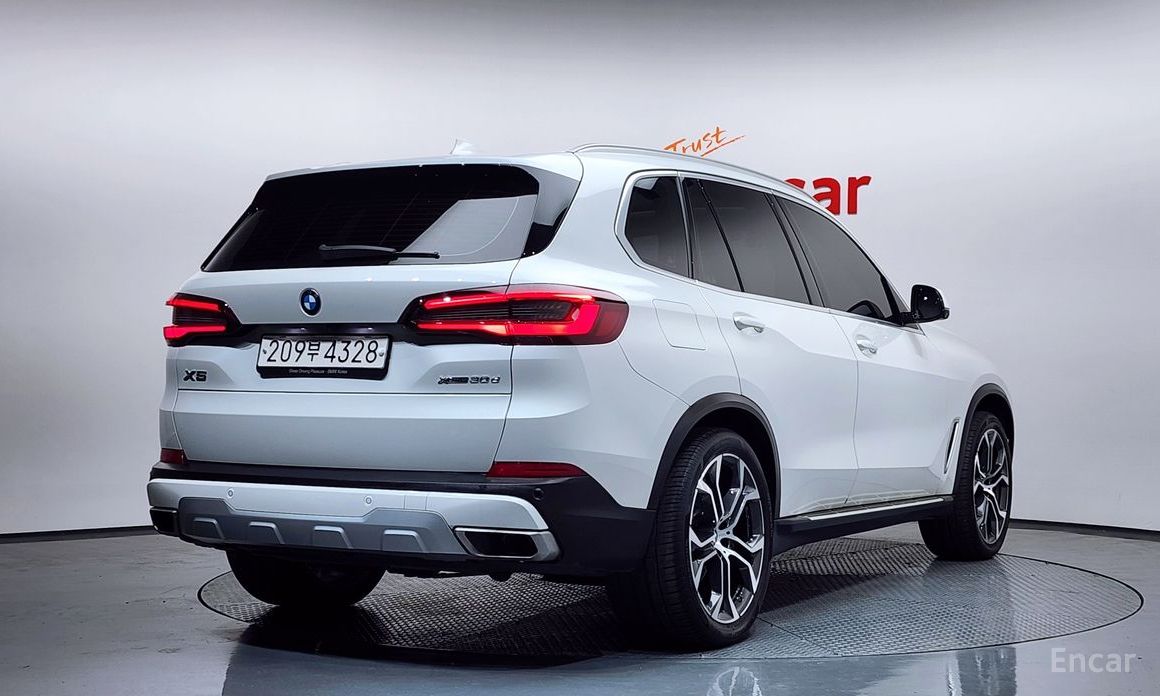 2022 BMW X5 IV (G05/G18) xDrive 30d xLine с пробегом 60 474 км