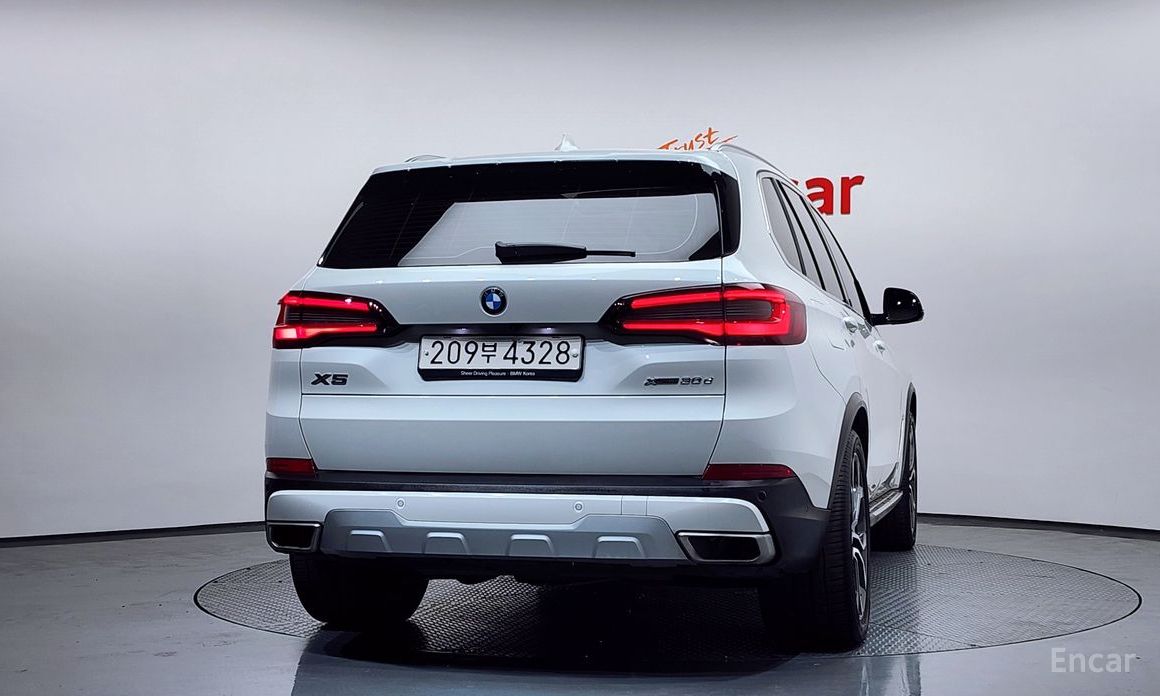 2022 BMW X5 IV (G05/G18) xDrive 30d xLine с пробегом 60 474 км