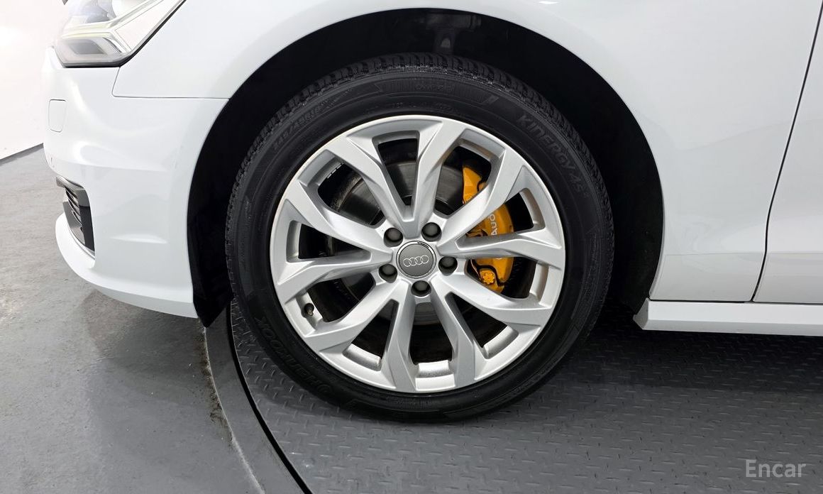 2016 Audi A6 IV (C7) Рестайлинг 35 TDI Quattro Premium C7 с пробегом 152 011 км