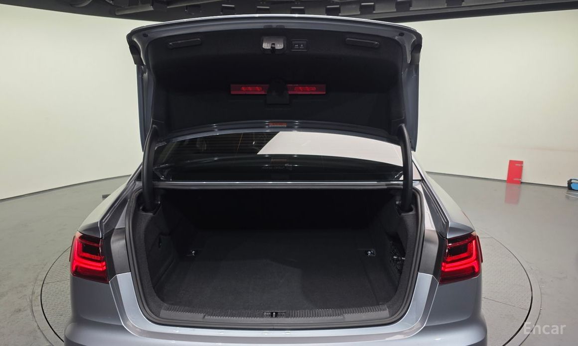 2016 Audi A6 IV (C7) Рестайлинг 35 TDI Premium C7 с пробегом 155 370 км