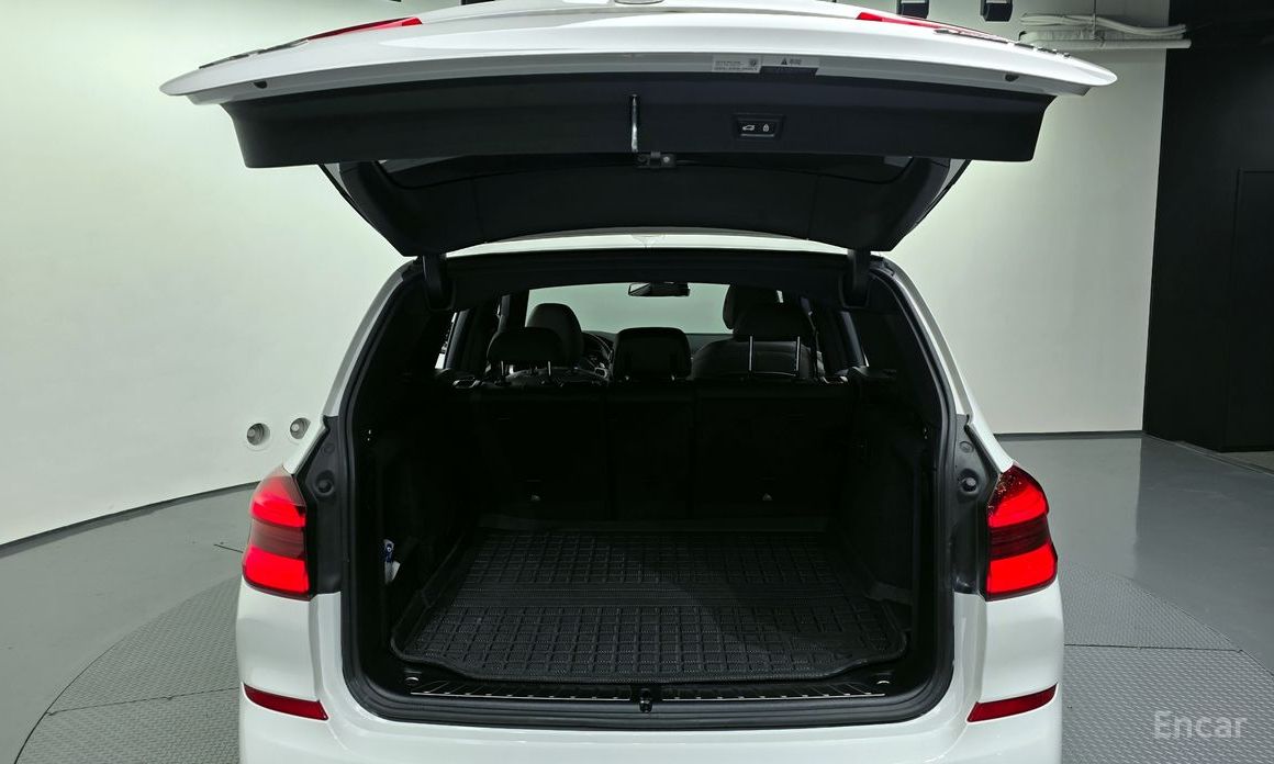 2021 BMW X3 III (G01) xDrive 20i M sports Online Exclusive Edition с пробегом 54 064 км
