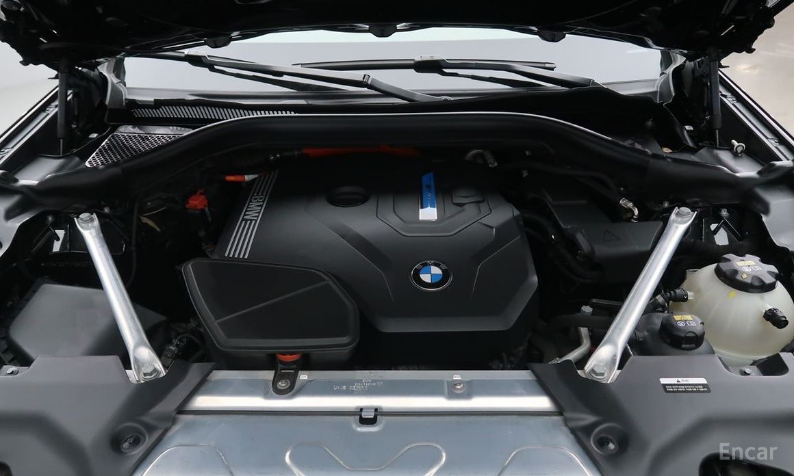 2021 BMW X3 III (G01) xDrive 30e M sports Online Exclusive Edition с пробегом 48 839 км
